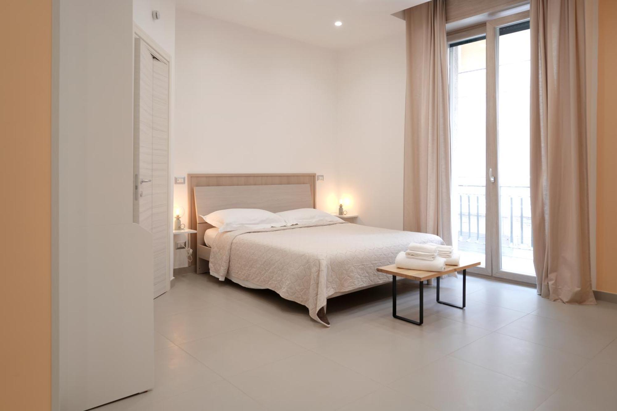 B&B Gasparrini Rooms Napoli Eksteriør bilde